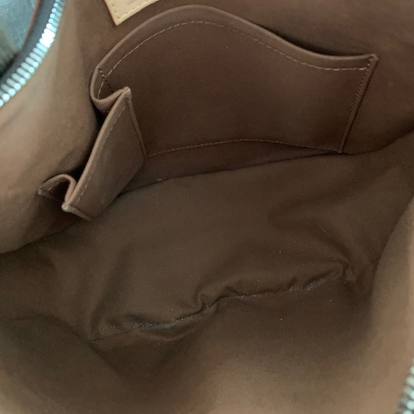 Louis Vuitton Tulum. Great condition. - Picture 9 of 11